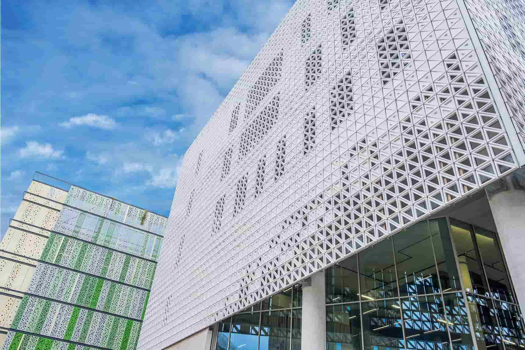 نمای سرامیک خشک در برابر نمای سنگی